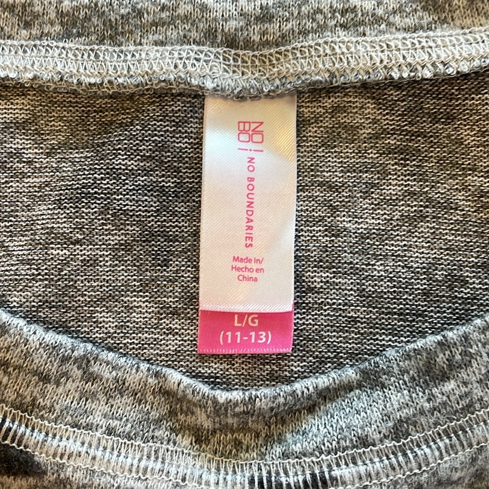 NOBO Sweater - Picture 2 of 4